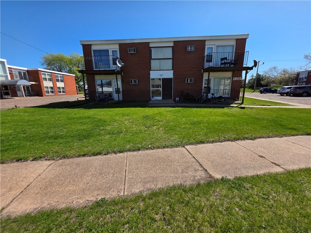 2805 Thomas Drive F1 Property Photo