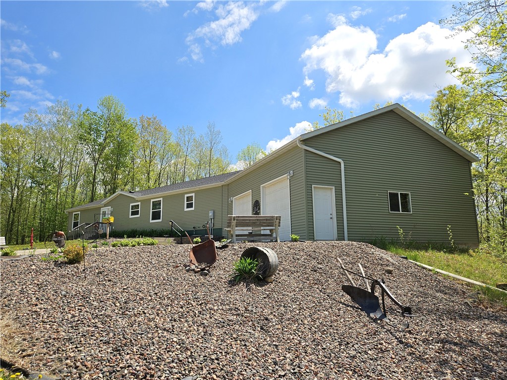 W14297 Us Hwy 8 Property Photo 10