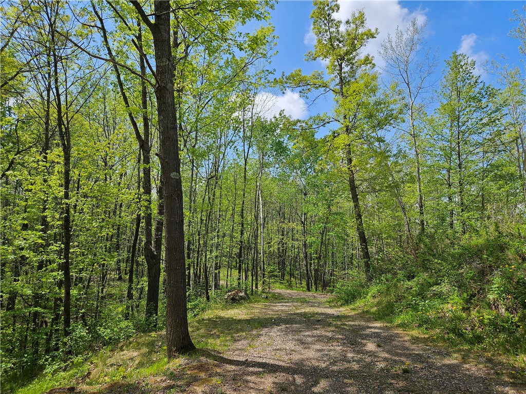 W14297 Us Hwy 8 Property Photo 13