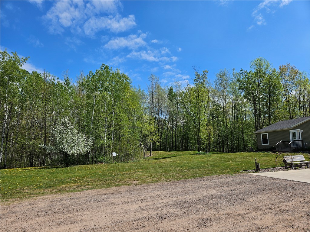 W14297 Us Hwy 8 Property Photo 17