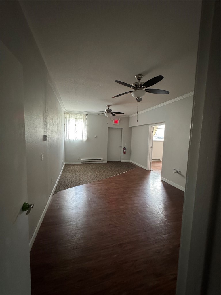 425 Tainter Avenue Property Photo 9