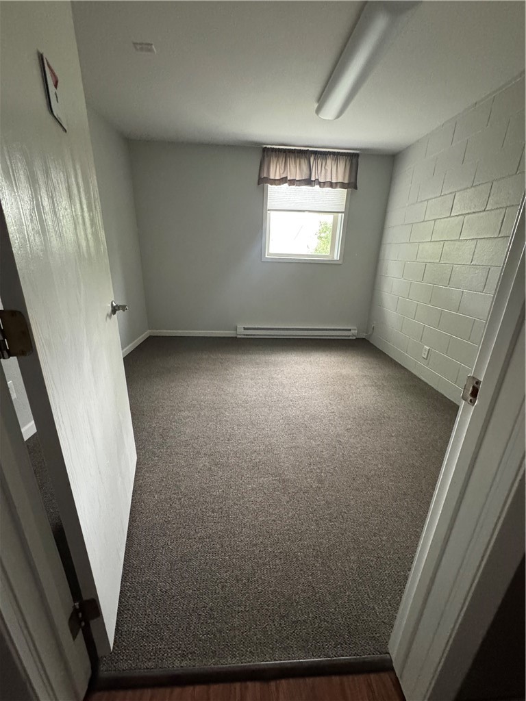 425 Tainter Avenue Property Photo 11