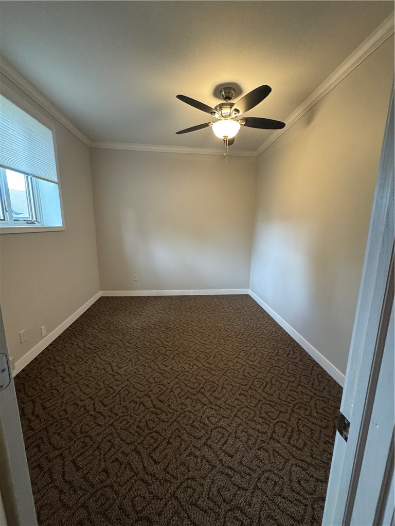 425 Tainter Avenue Property Photo 12