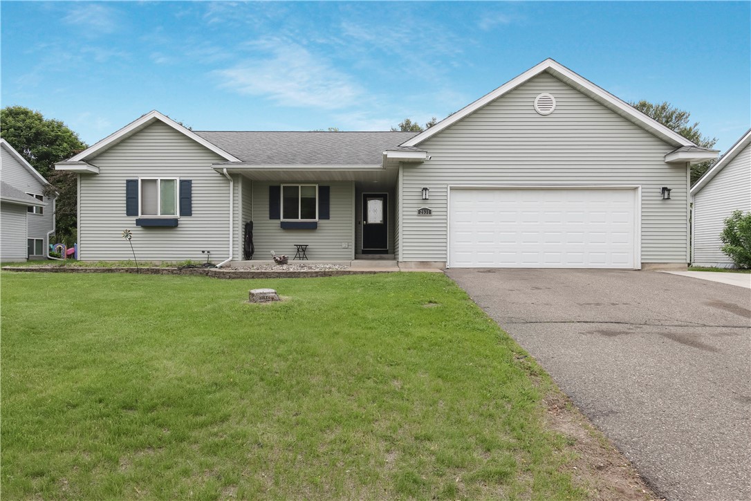 2531 Balsam Court Property Photo 1