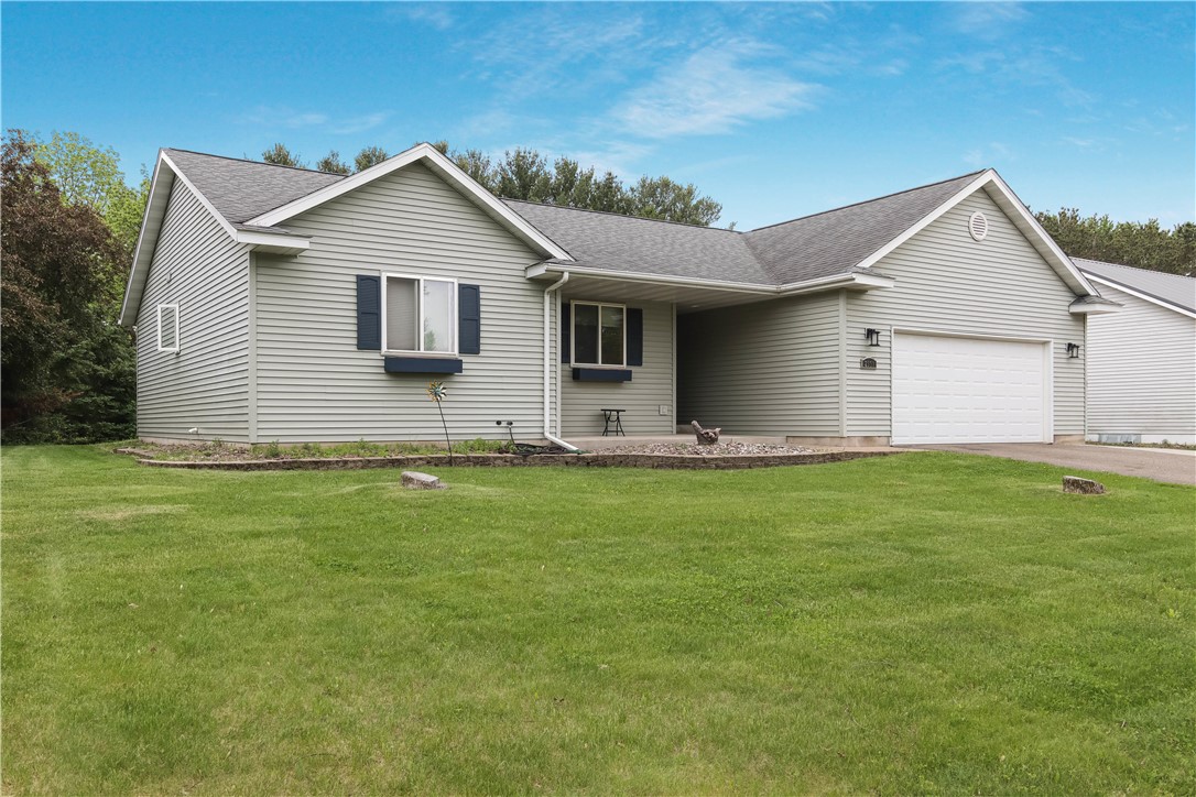2531 Balsam Court Property Photo 2