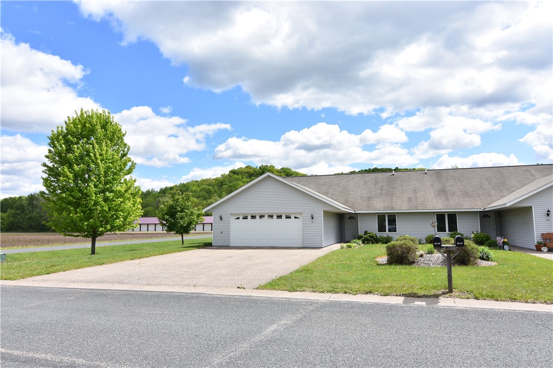 101 Baileyville Court Property Photo 1