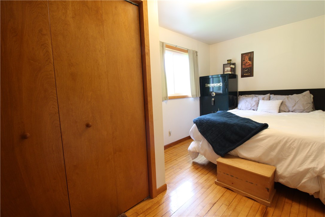 1101 S 8th Street Property Photo 10