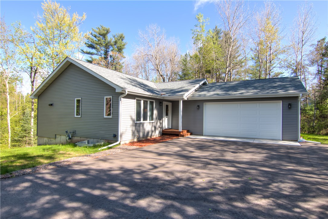 16572 W Ridgerock Road Property Photo 1