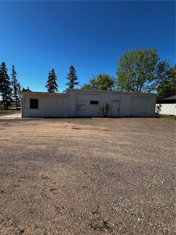 909 Dallas Street Property Photo 1