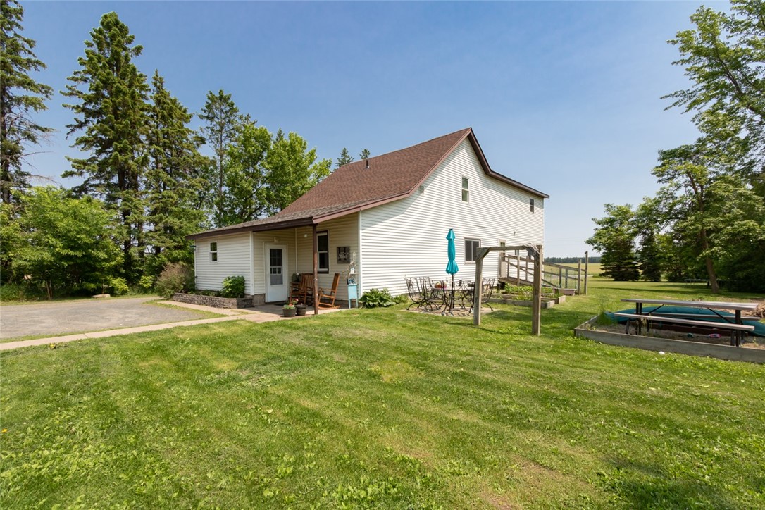 1843 190th Street Property Photo 1