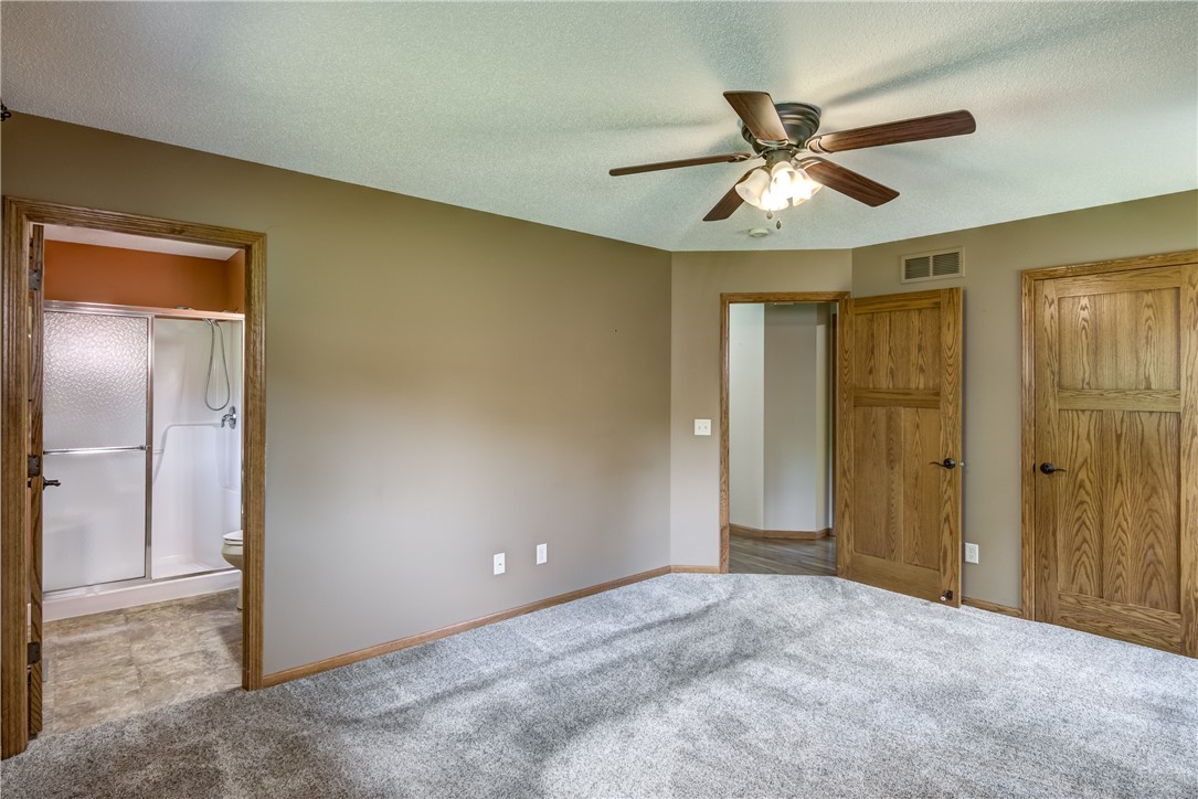 6586 W 189th Street Property Photo 15