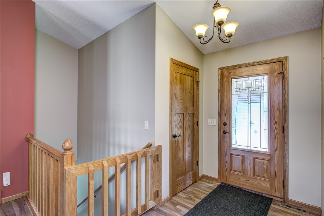 6586 W 189th Street Property Photo 29
