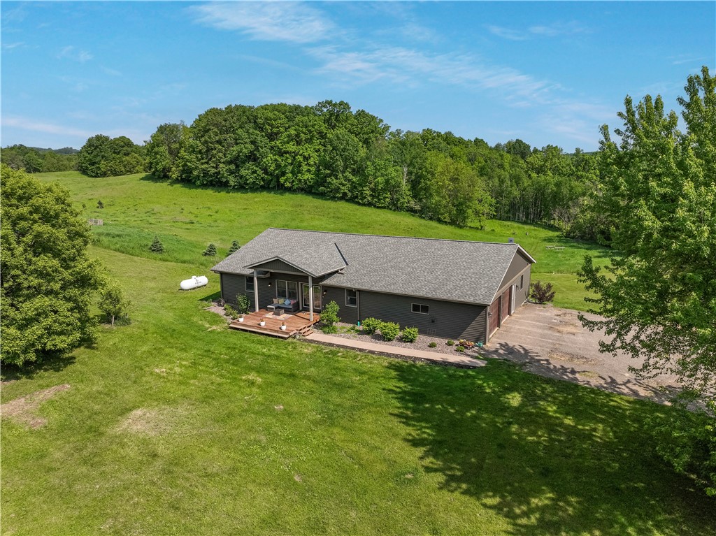 1620 County Road X Property Photo 1