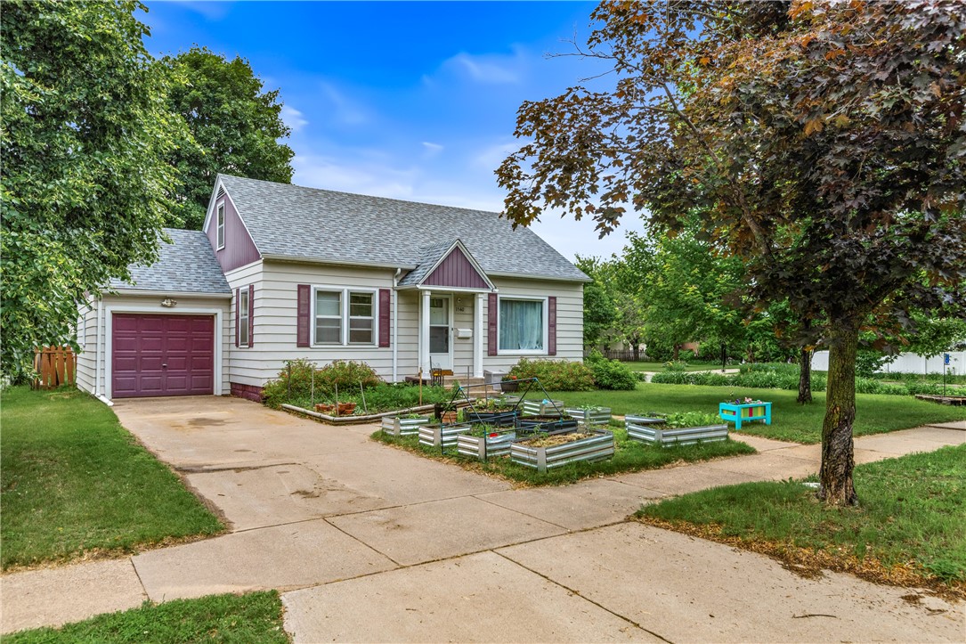 1540 Fenwick Avenue Property Photo 1