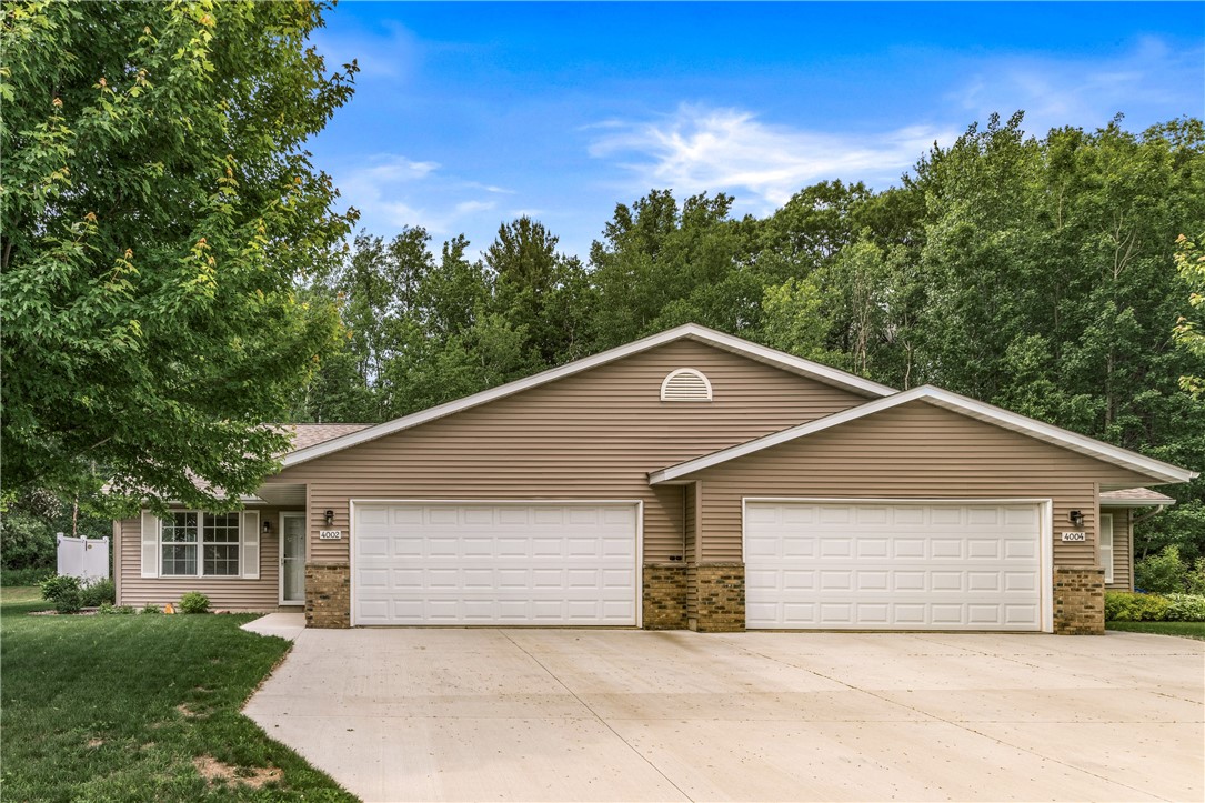 4002 Echo Valley Drive Property Photo 1
