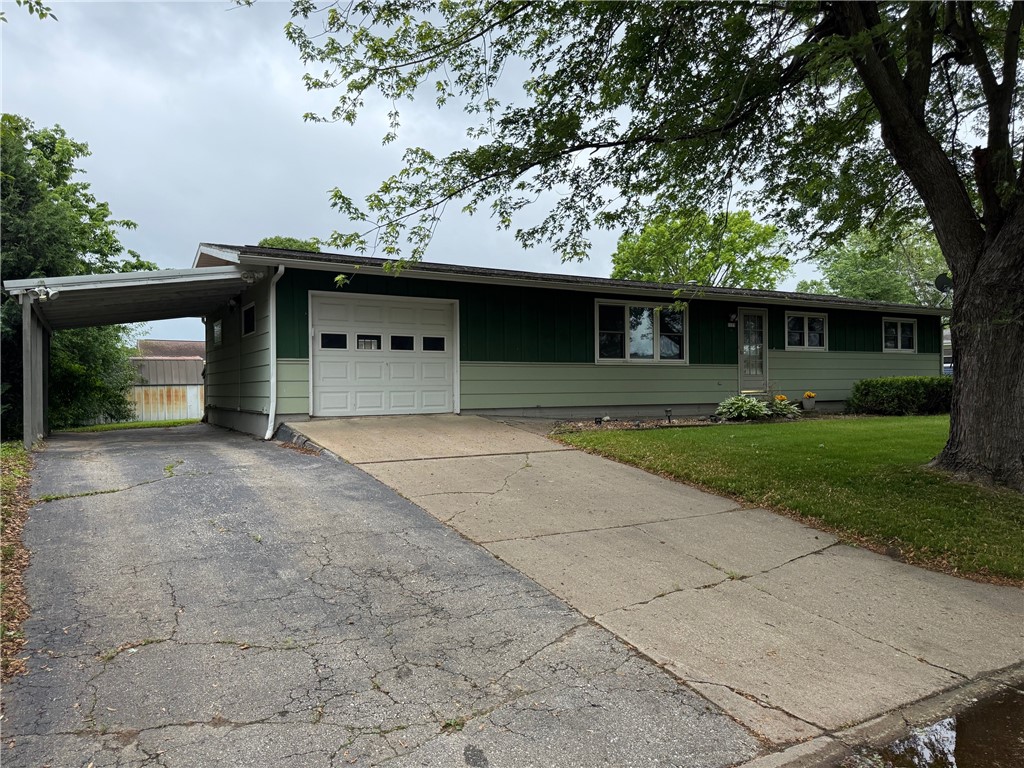 1133 Pleasant Avenue Property Photo 1