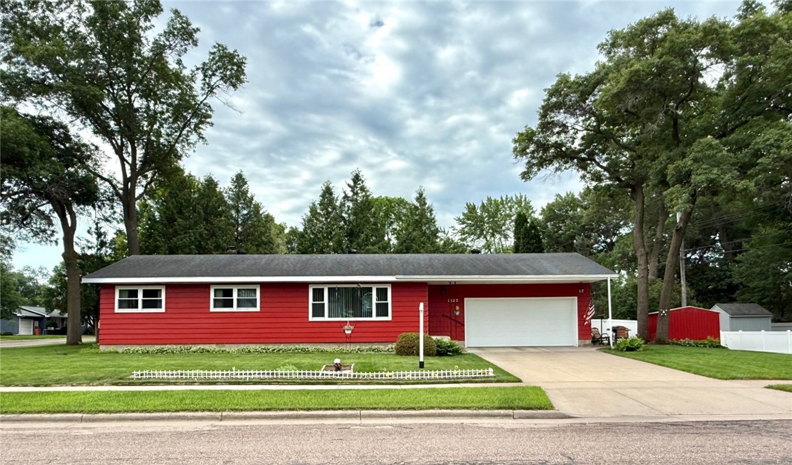 1623 Edgewood Lane Property Photo 1