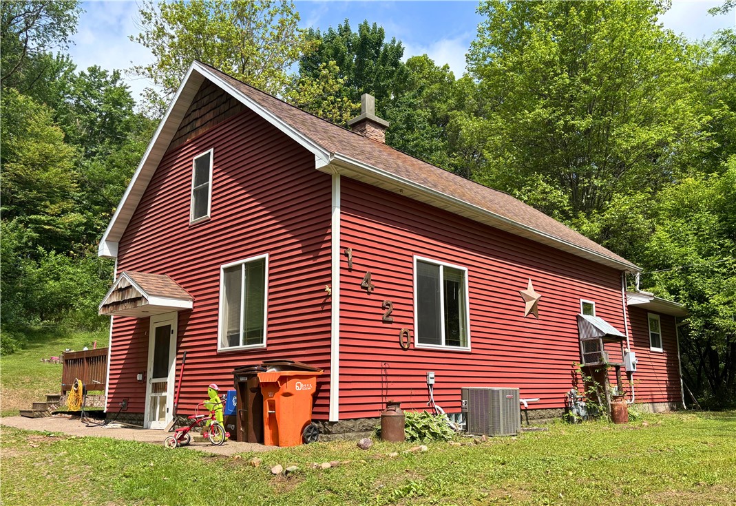 1420 Mckinley Road Property Photo 1