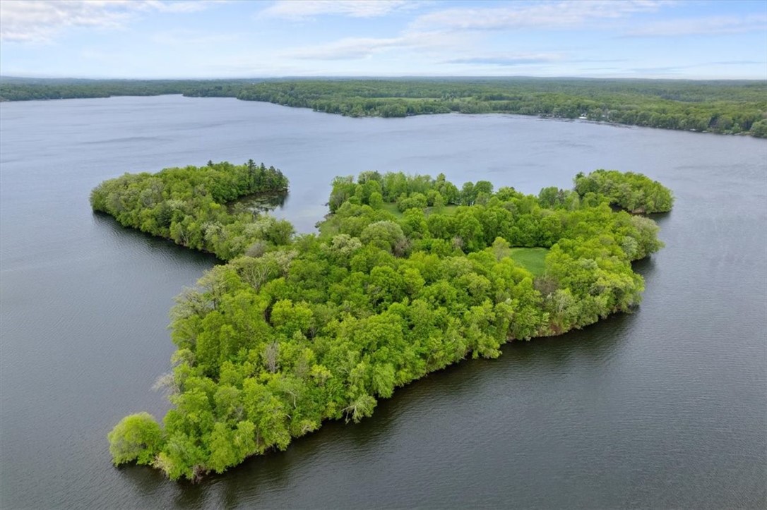 X Garbutt Island Property Photo 3