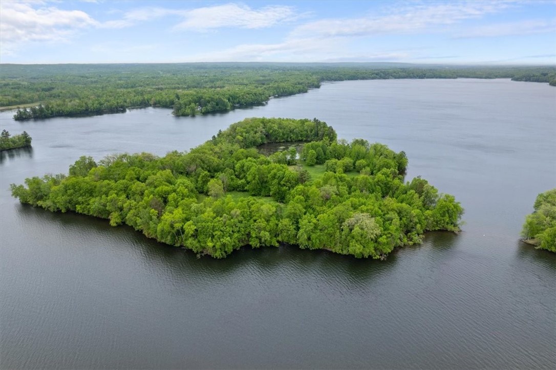 X Garbutt Island Property Photo 4