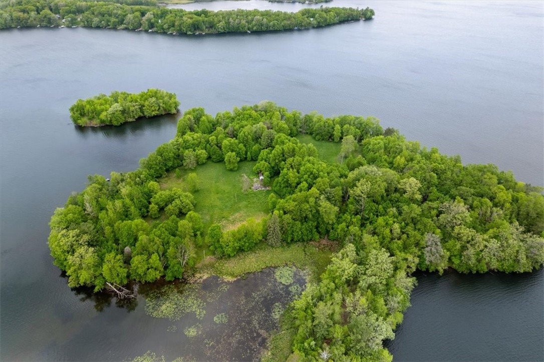 X Garbutt Island Property Photo 9