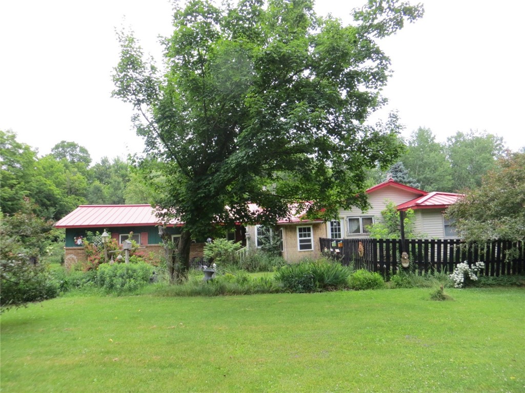 W17092 State Highway 64 Property Photo 1