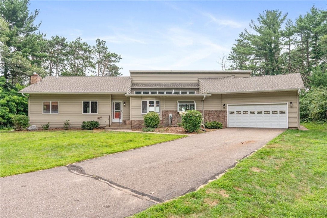 1103 N Moonlight Drive Property Photo 1