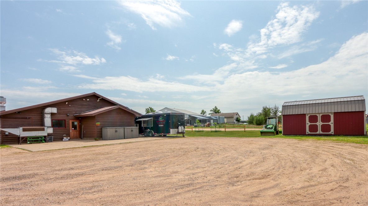 1114 N Bluebird Road Property Photo 37