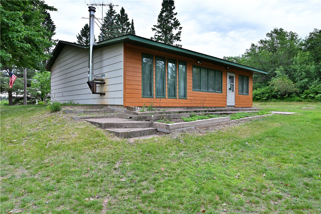 2705 County Highway N Property Photo 1