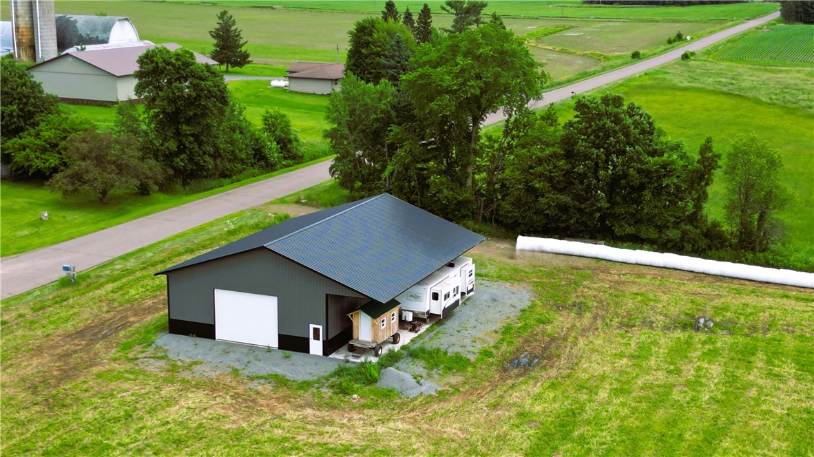 W14115 Spur 5 Road Property Photo 1