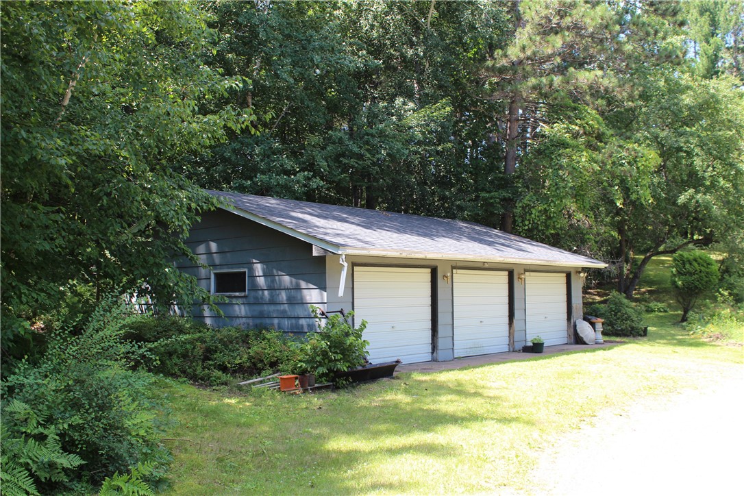 2067 State Highway 87 Property Photo 30
