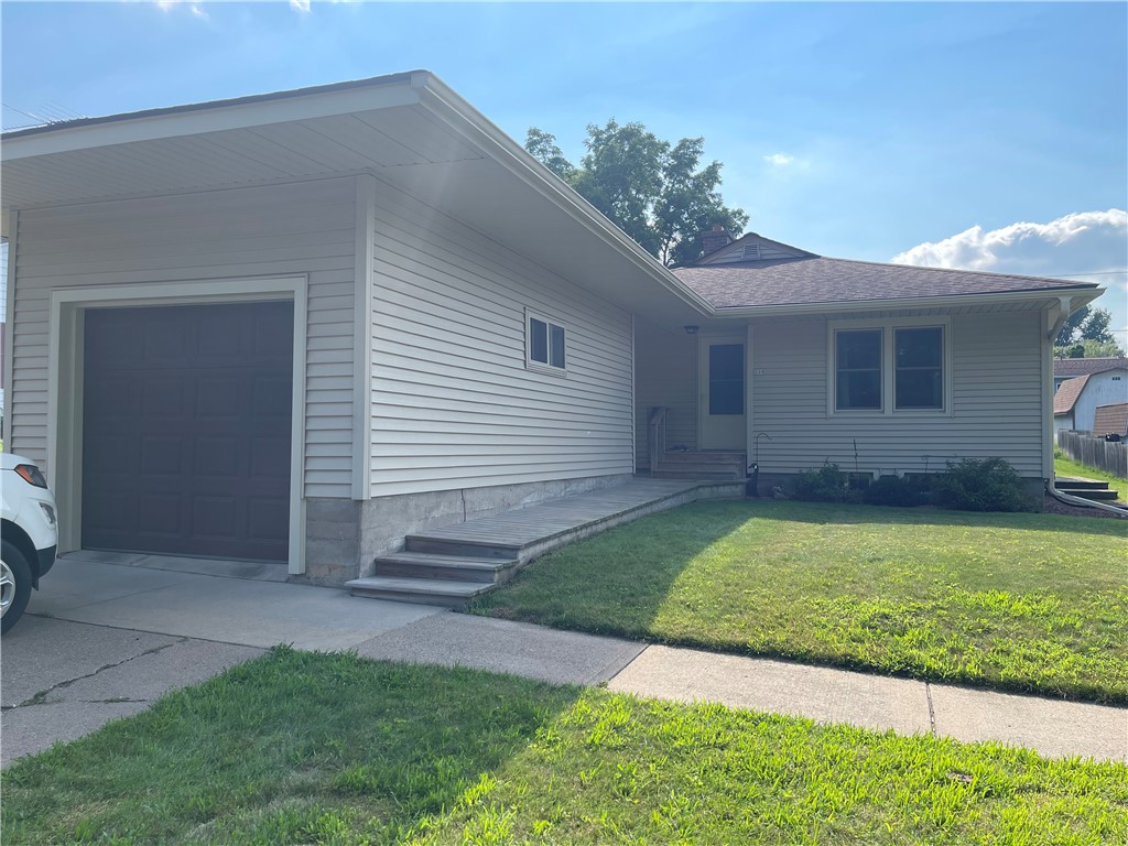 119 N Jackson Street Property Photo 1