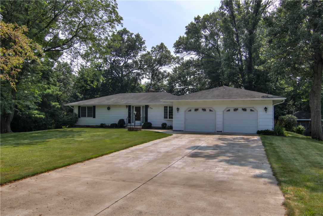 2719 E Deblene Lane Property Photo 1