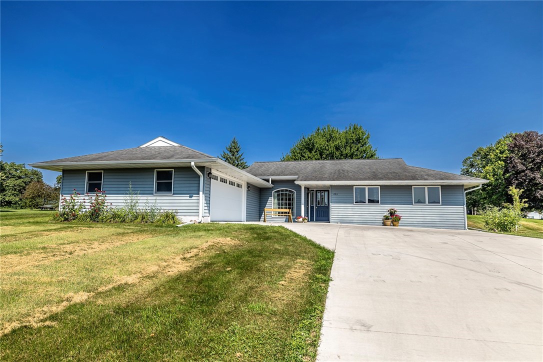 803 N North Star Drive Property Photo 1