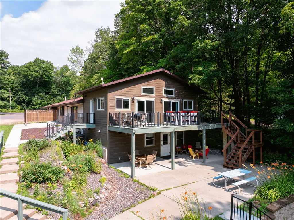 N1936 County Highway M 6 Property Photo 1