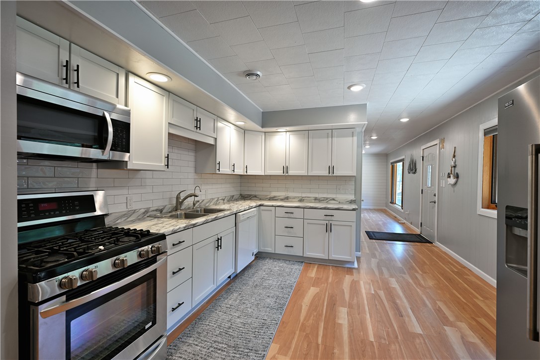 N1936 County Highway M 6 Property Photo 24