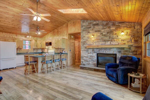 141 18 1/2 Street Property Photo 6