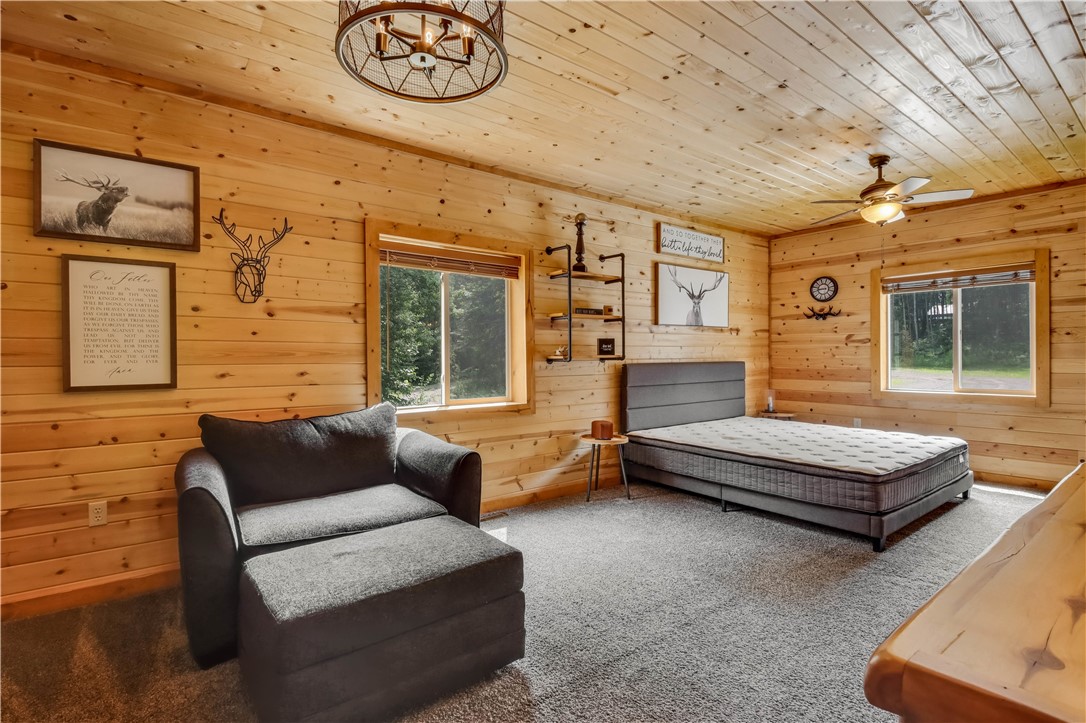 12011 N Us Highway 63 Property Photo 5