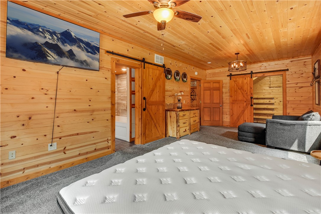 12011 N Us Highway 63 Property Photo 19