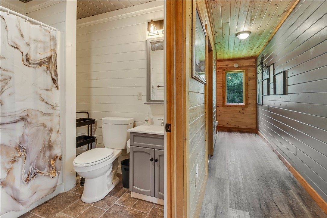 12011 N Us Highway 63 Property Photo 26