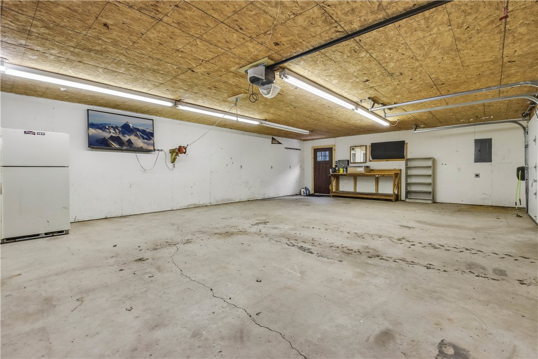 12011 N Us Highway 63 Property Photo 32