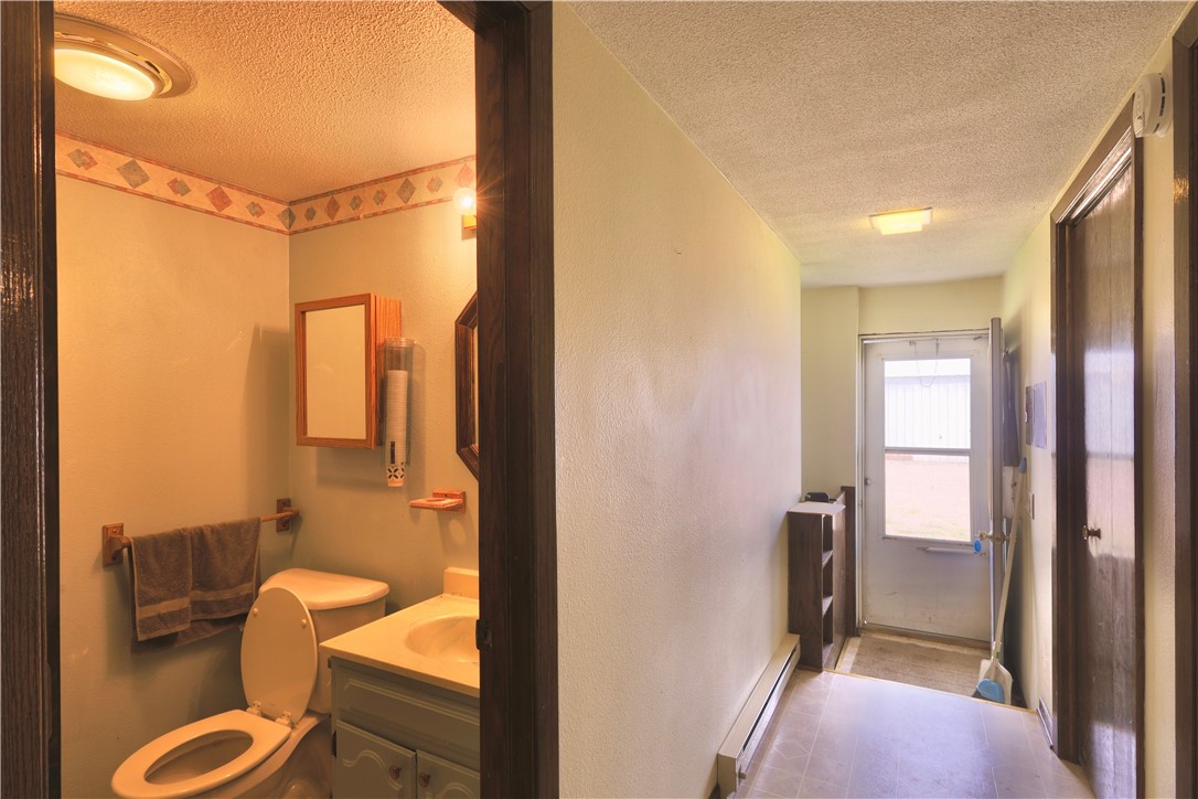 W1080 County Road A Property Photo 23