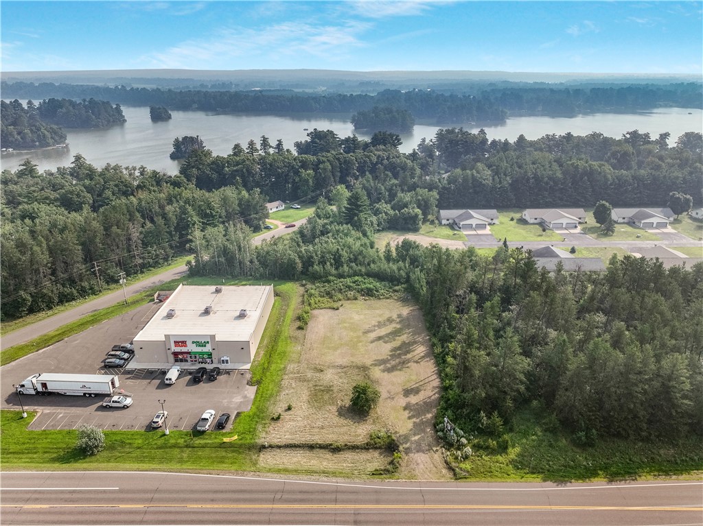 1844 N Highway Boulevard Property Photo 8