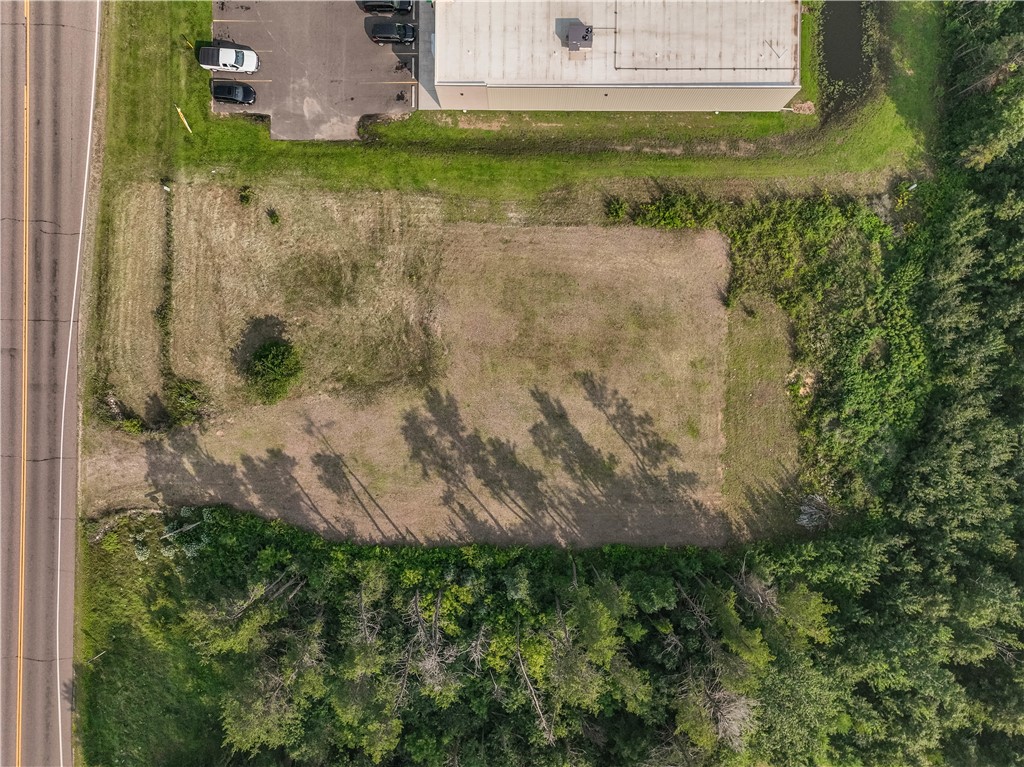 1844 N Highway Boulevard Property Photo 14