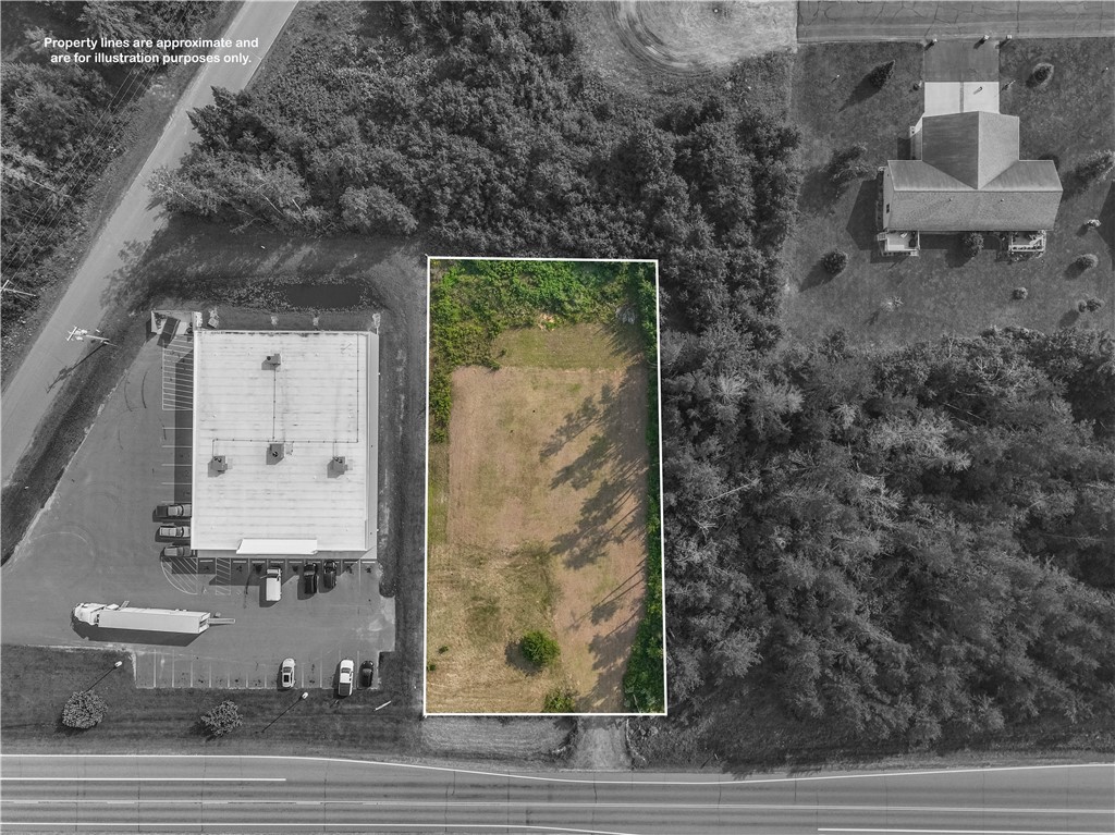 1844 N Highway Boulevard Property Photo 16