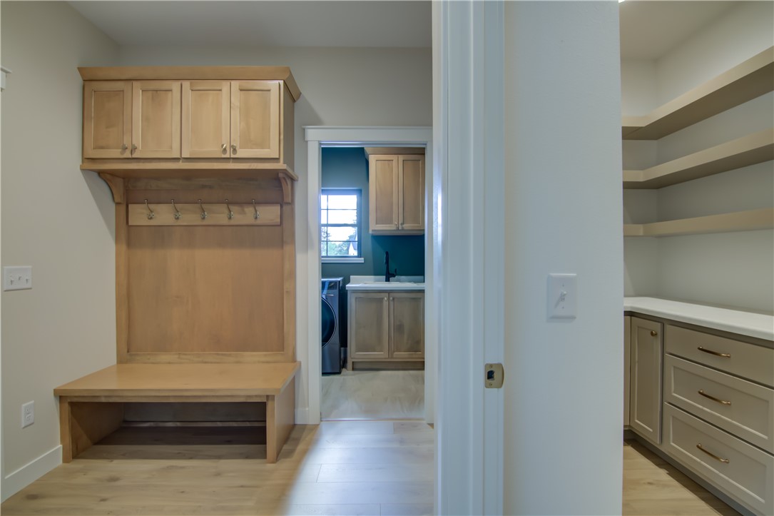 S9024 Chestnut Road Property Photo 11