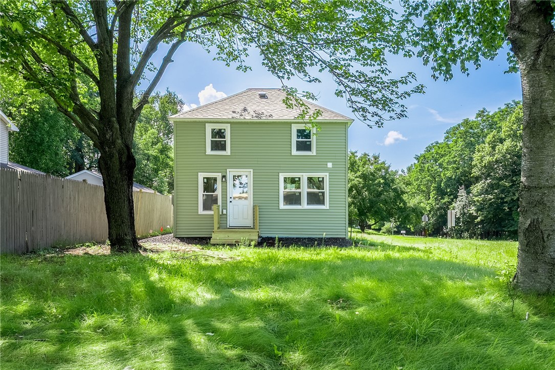 488 Minneapolis Ave Property Photo 1