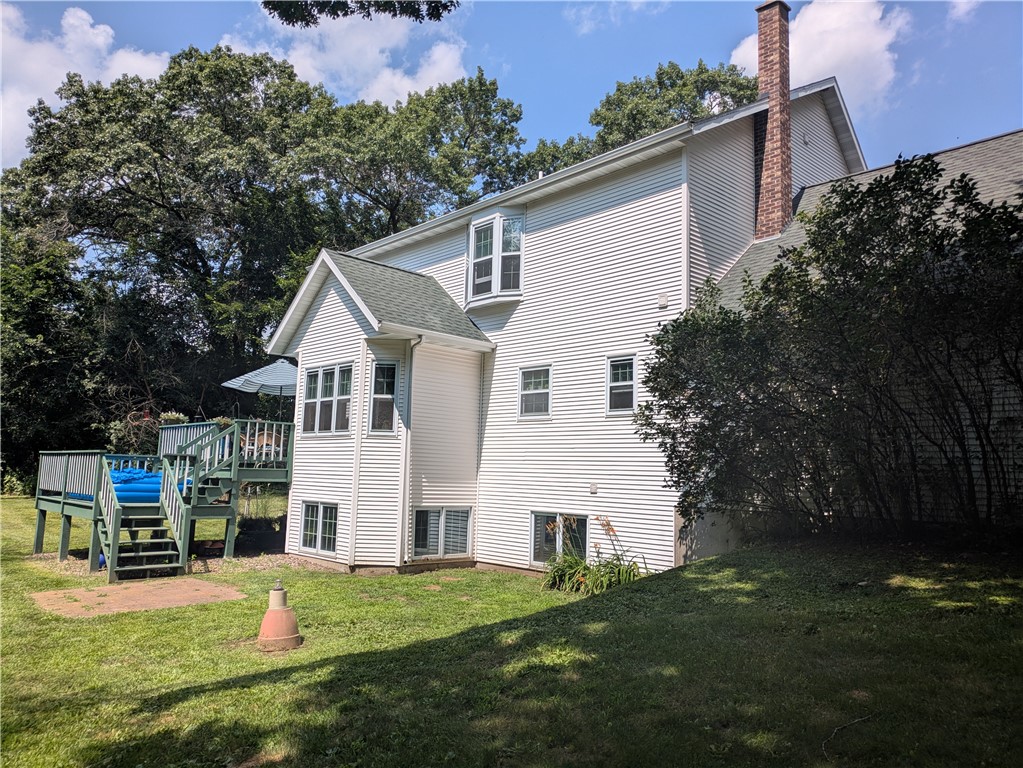 W7581 Town Hall Road Property Photo 4