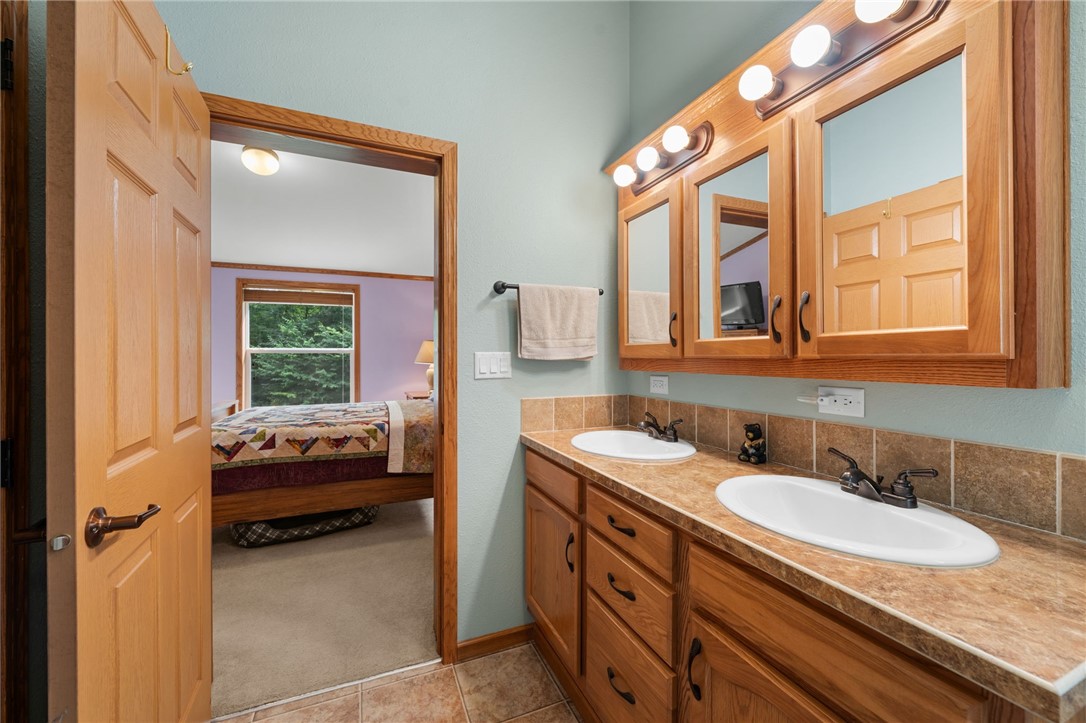 28131 Overland Trailway Property Photo 19