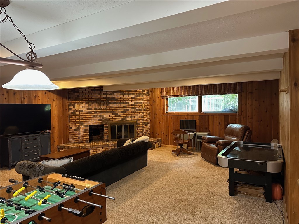 2213 Maple Lane Property Photo 45